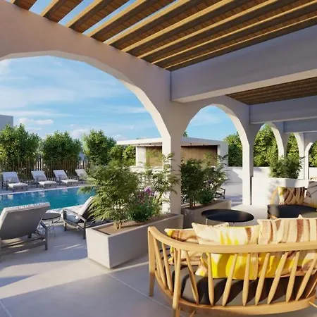 Zoi Hotel 3*